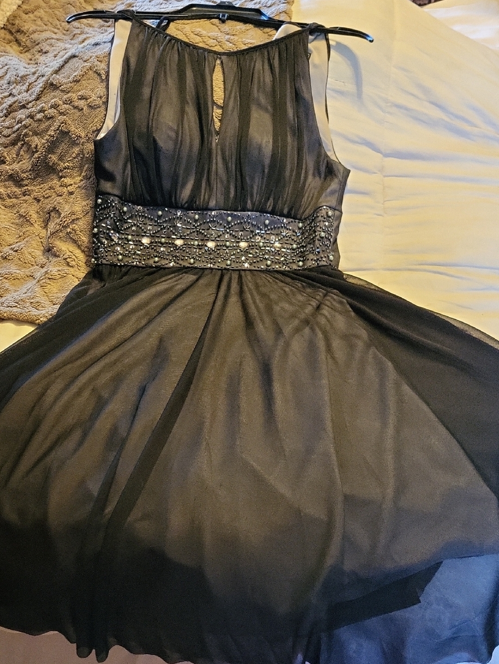 Jessica Howard Black Beaded Waist Chiffon Dress